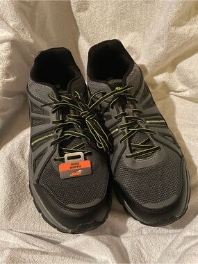 Avia Men's Gray with Lime Accent Wide Width Running Sneakers